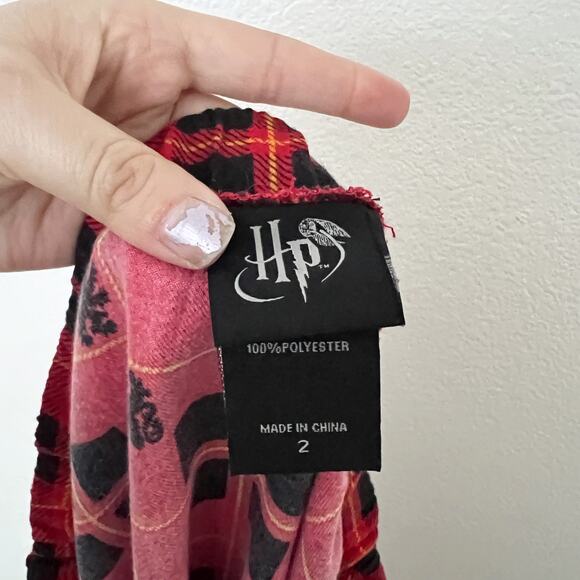 [Hot Topic] Harry Potter Red Gryffindor Plaid Mini Skirt Hogwarts Pockets Sz 2X - Picture 11 of 11